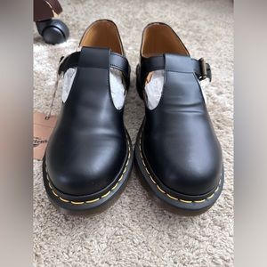 Dr. Martens POLLEY SMOOTH LEATHER MARY JANES size US 7